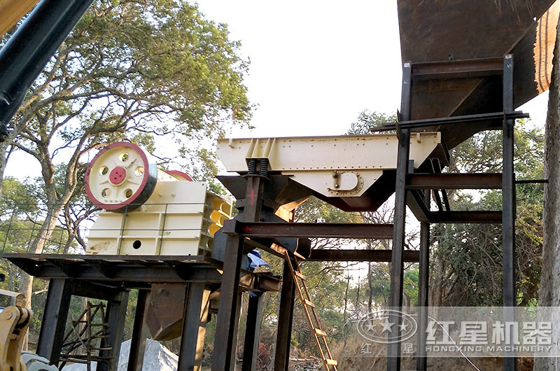 69破碎機(jī)生產(chǎn)現(xiàn)場，占地小